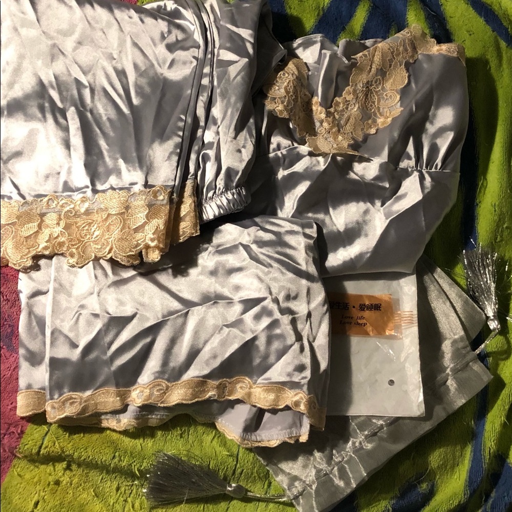 80%+ off. Silver lace 3-piece lingerie set, pants, shorts & camisole, size med